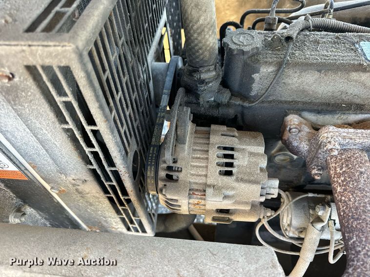 image for item EH7301 2005 Magnum MLT4060MMH light plant