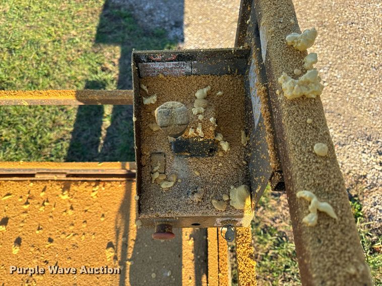 image for item EH7317 1987 Economy SPL-2660 scissor lift