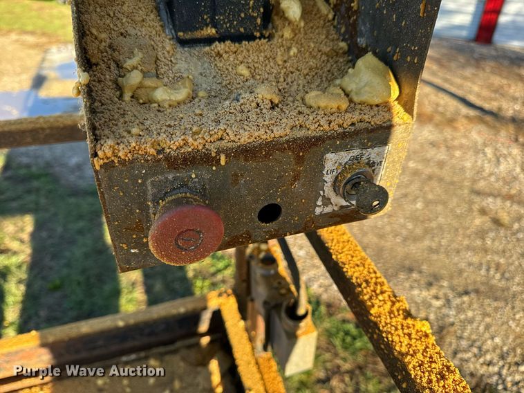 image for item EH7317 1987 Economy SPL-2660 scissor lift