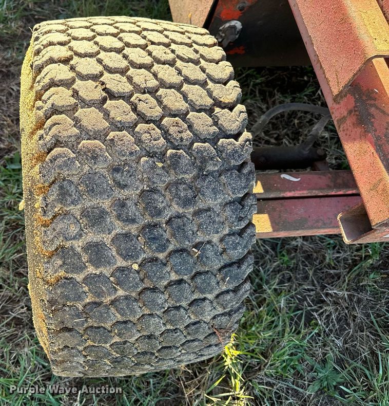 image for item EH7317 1987 Economy SPL-2660 scissor lift