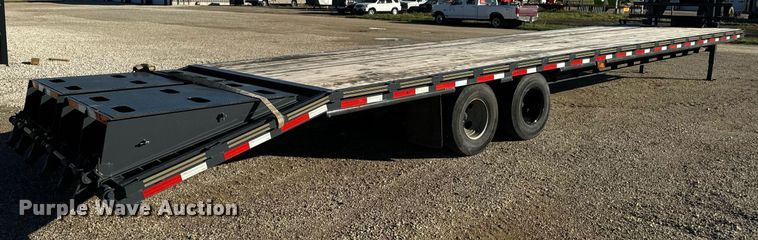 image for item EH7318 2022 Tex Fab Mfg LLC 20DO-35+5GN equipment trailer