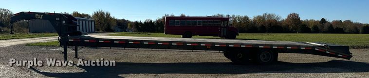 image for item EH7318 2022 Tex Fab Mfg LLC 20DO-35+5GN equipment trailer