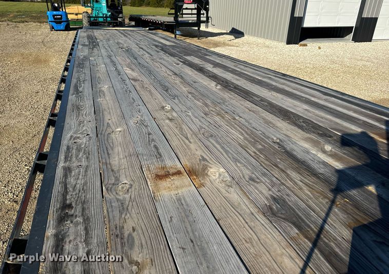 image for item EH7318 2022 Tex Fab Mfg LLC 20DO-35+5GN equipment trailer