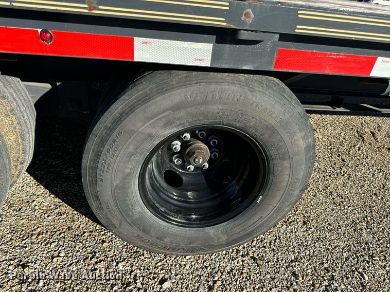 image for item EH7318 2022 Tex Fab Mfg LLC 20DO-35+5GN equipment trailer