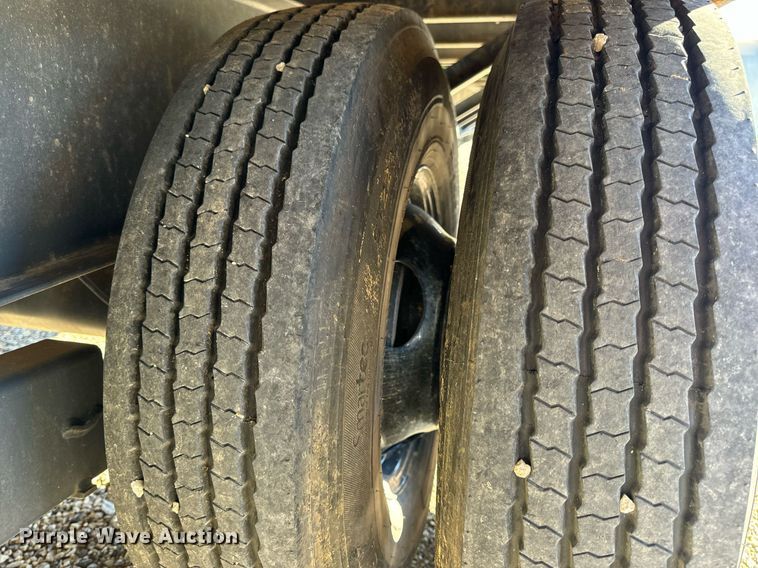 image for item EH7318 2022 Tex Fab Mfg LLC 20DO-35+5GN equipment trailer