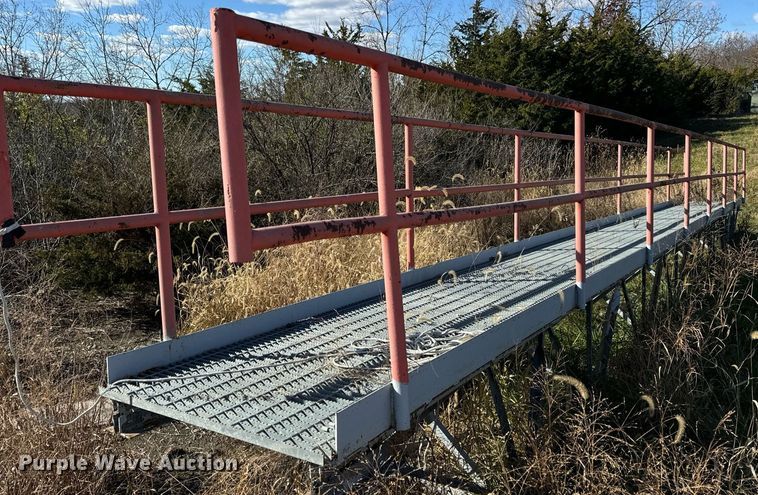 image for item EH7325 (4) catwalk Sections