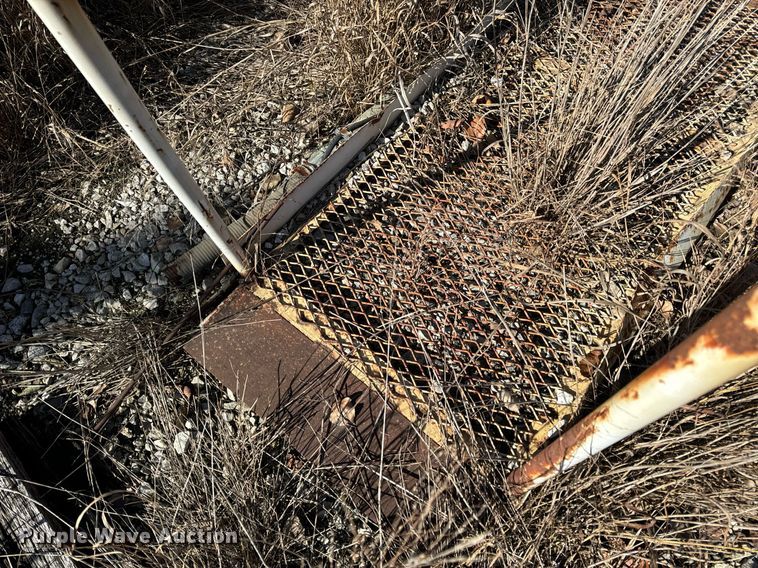 image for item EH7325 (4) catwalk Sections