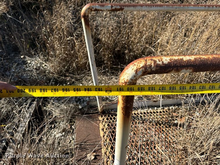 image for item EH7325 (4) catwalk Sections