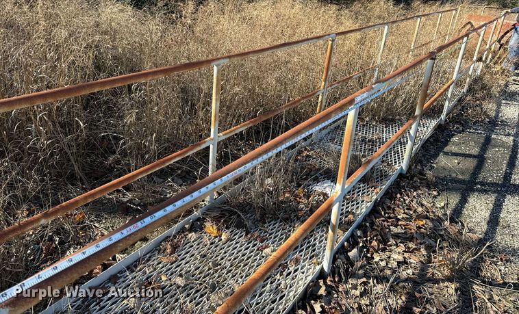 image for item EH7325 (4) catwalk Sections