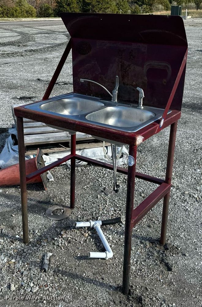 image for item EH7325 (4) catwalk Sections