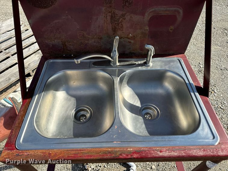 image for item EH7325 (4) catwalk Sections