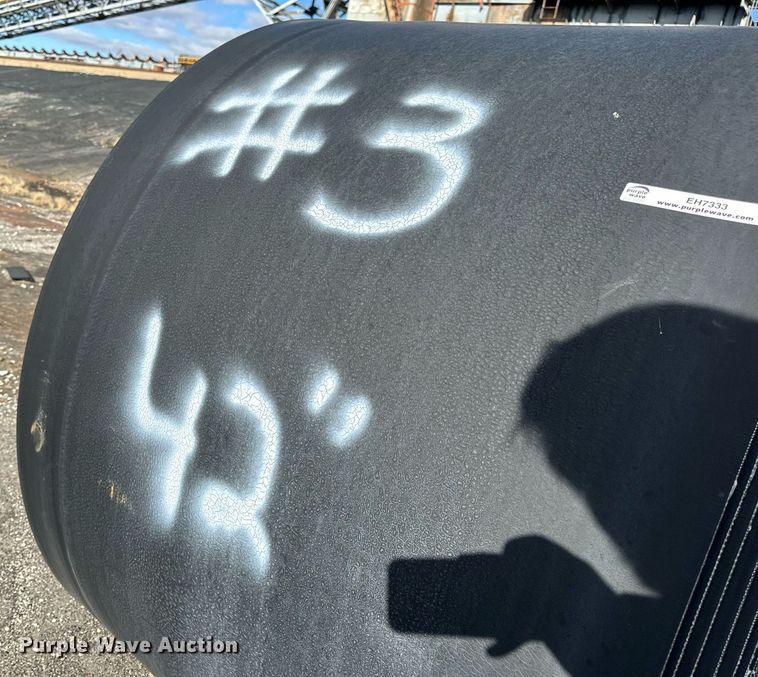 image for item EH7333 42