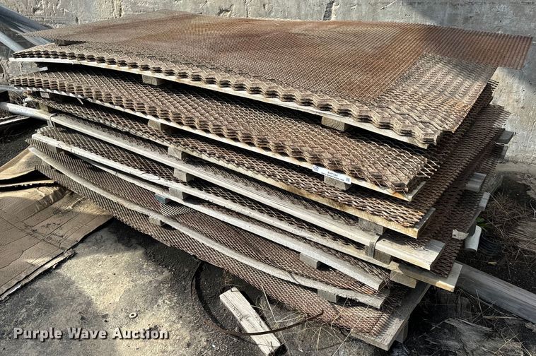 image for item EH7334 Expanded metal 