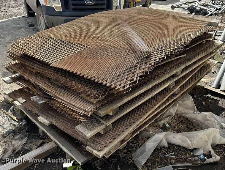 image for item EH7334 Expanded metal 