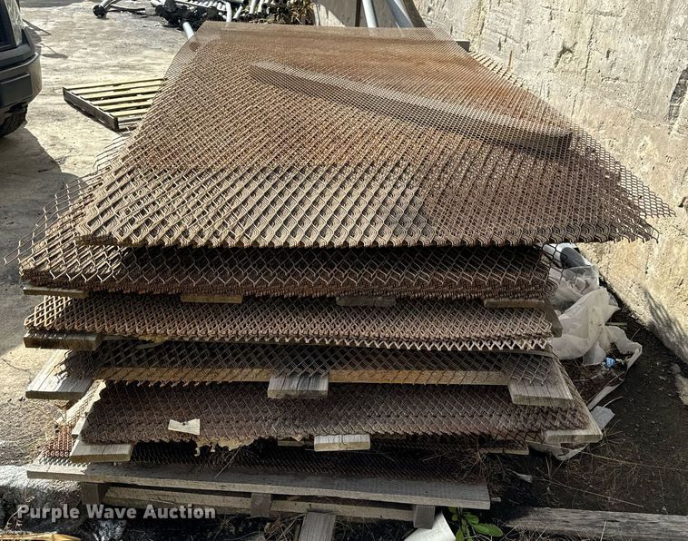 image for item EH7334 Expanded metal 