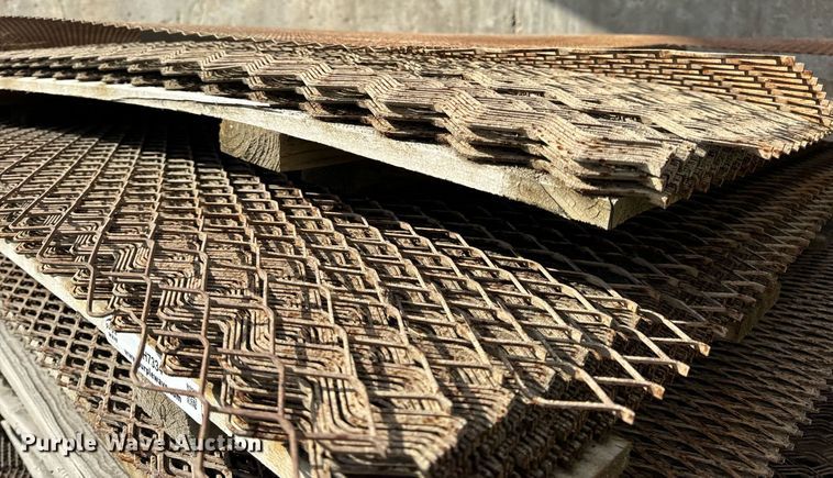 image for item EH7334 Expanded metal 