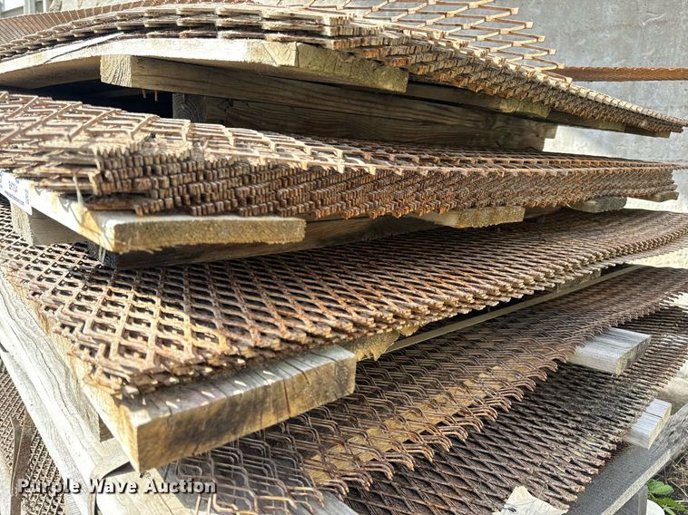 image for item EH7334 Expanded metal 