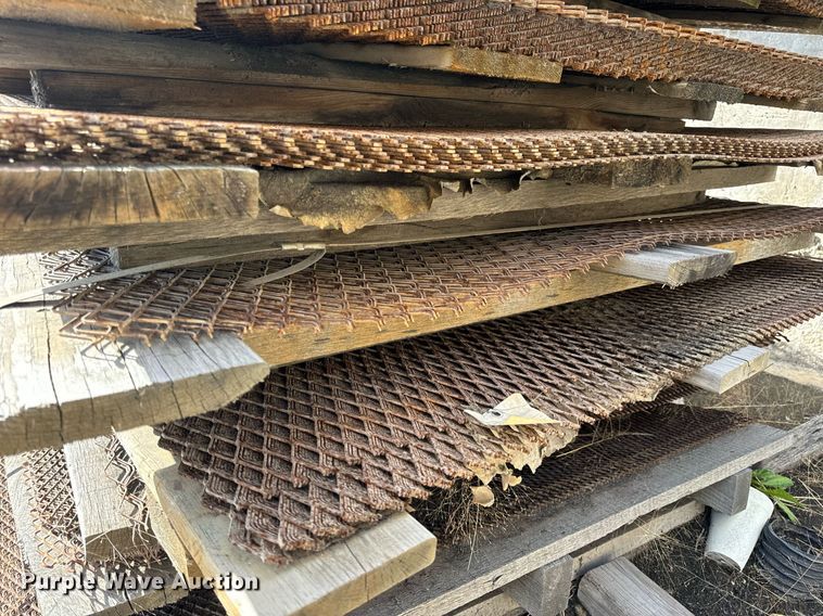 image for item EH7334 Expanded metal 