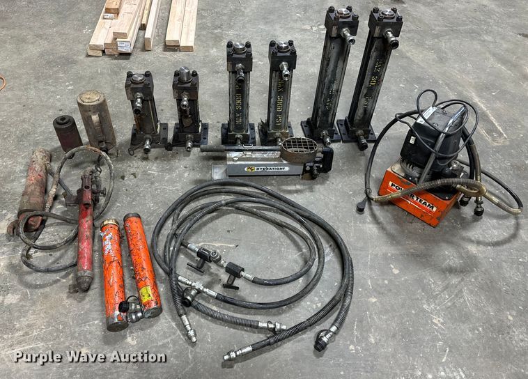 image for item EH7335 Port-a-power