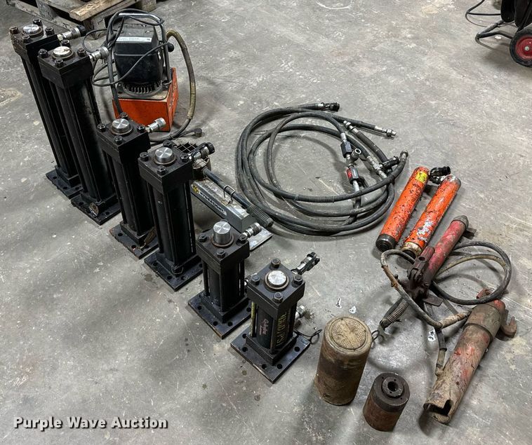 image for item EH7335 Port-a-power