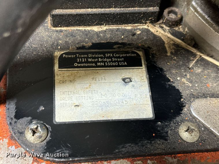 image for item EH7335 Port-a-power