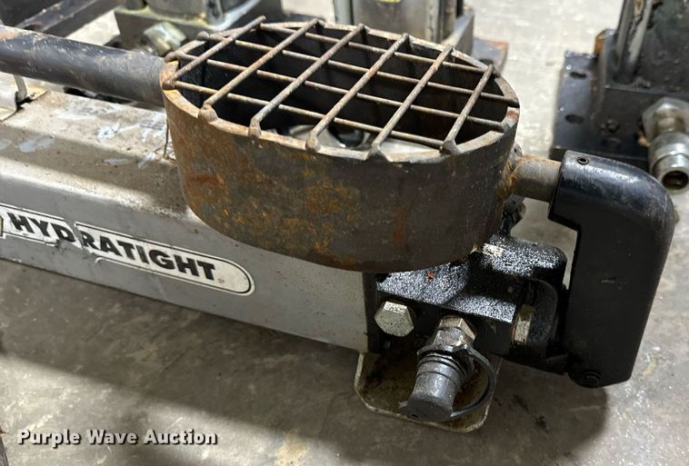 image for item EH7335 Port-a-power