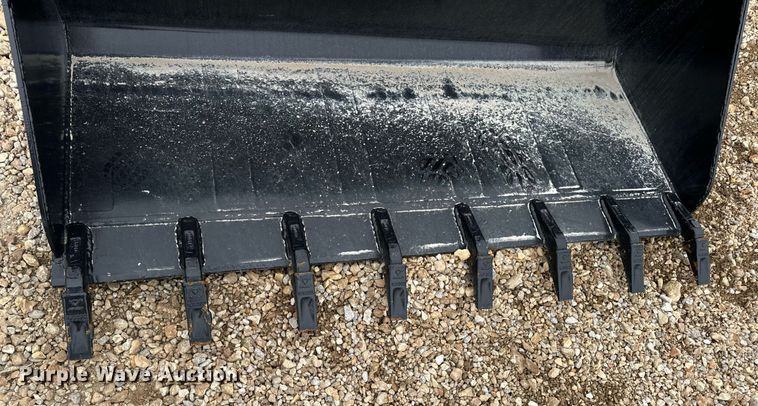 image for item EH7341 2024 Teran BKT26272 skid steer bucket