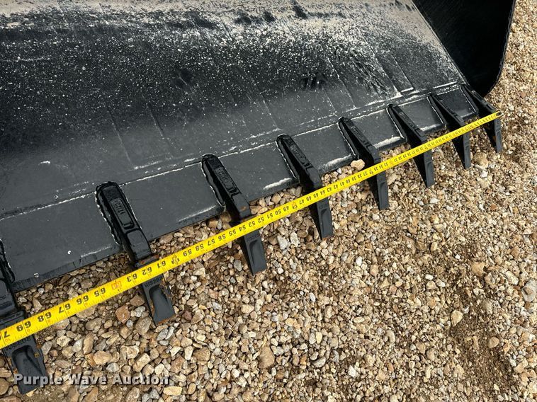 image for item EH7341 2024 Teran BKT26272 skid steer bucket