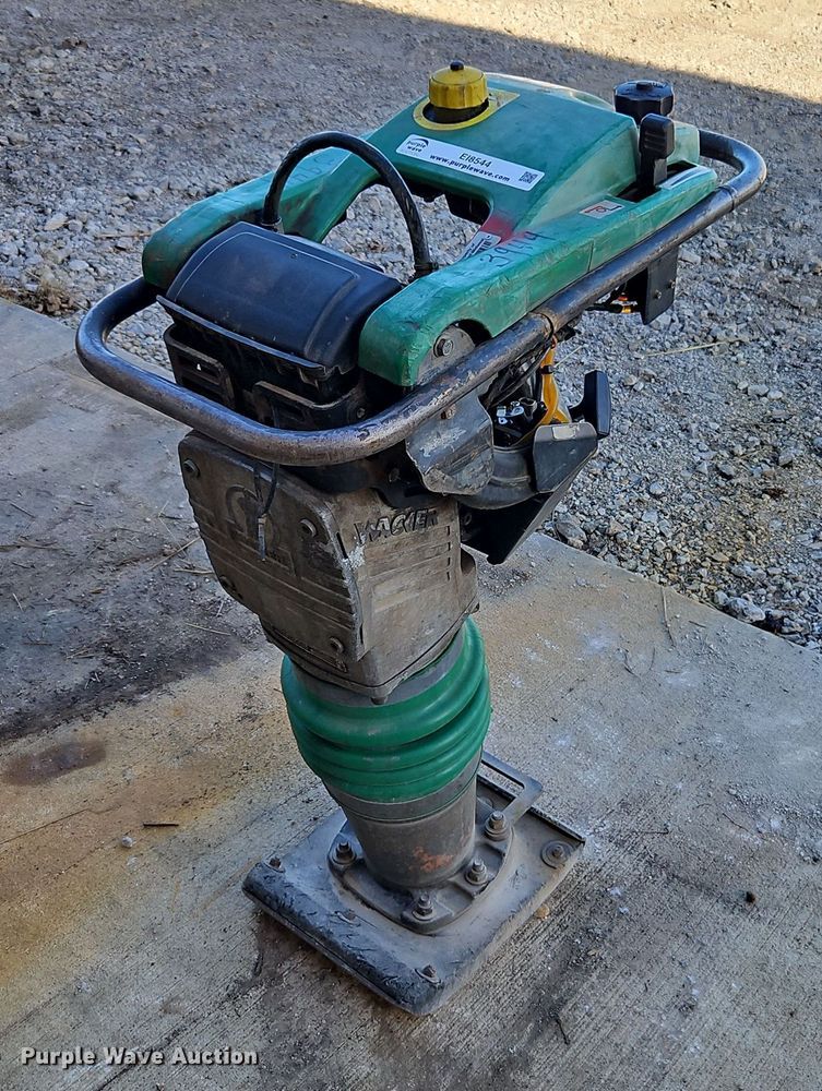 image for item EI8544 Wacker  BS60-2 plate compactor