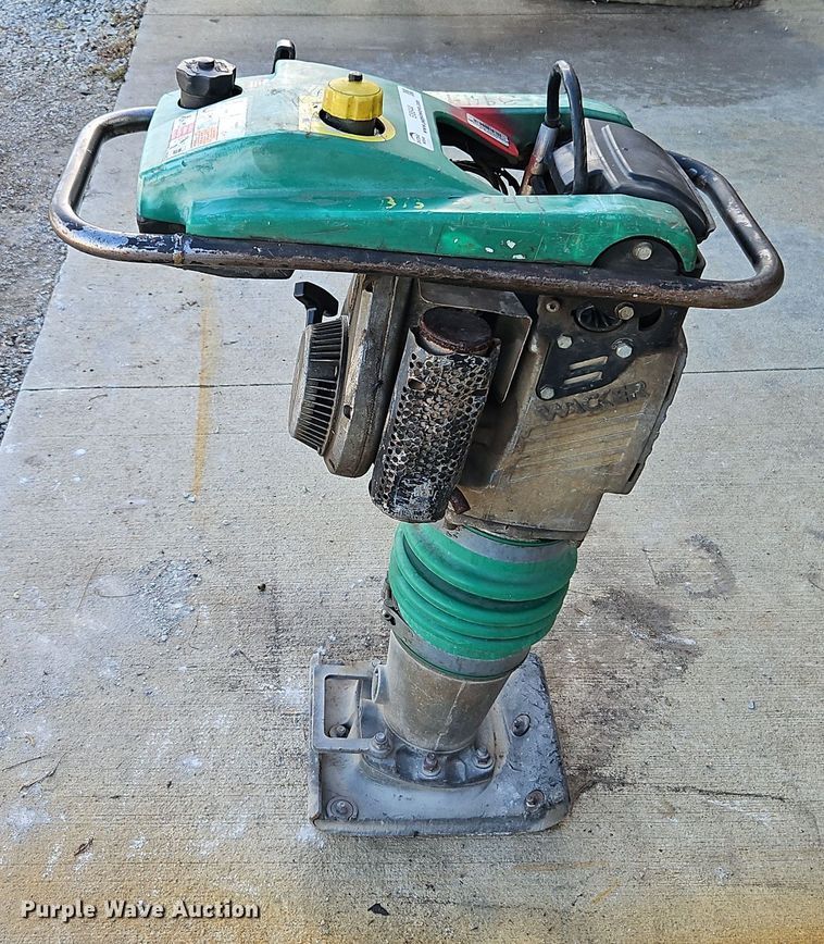 image for item EI8544 Wacker  BS60-2 plate compactor