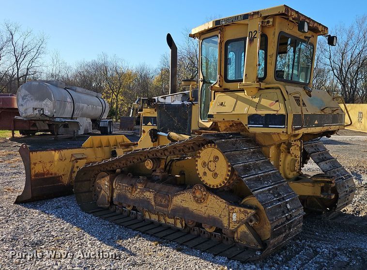 image for item EI8558 1996 Caterpillar D5H LGP dozer