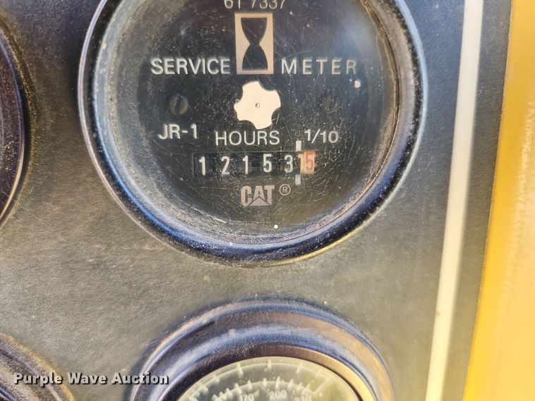 image for item EI8558 1996 Caterpillar D5H LGP dozer