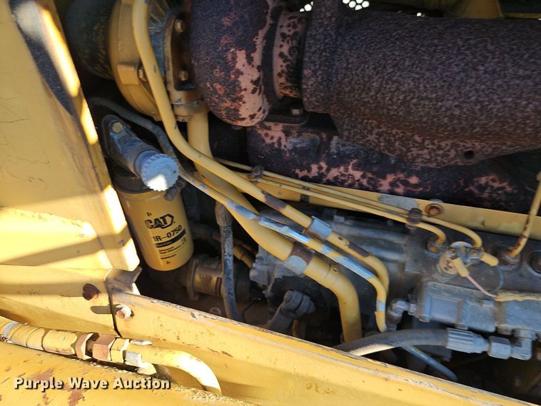 image for item EI8558 1996 Caterpillar D5H LGP dozer
