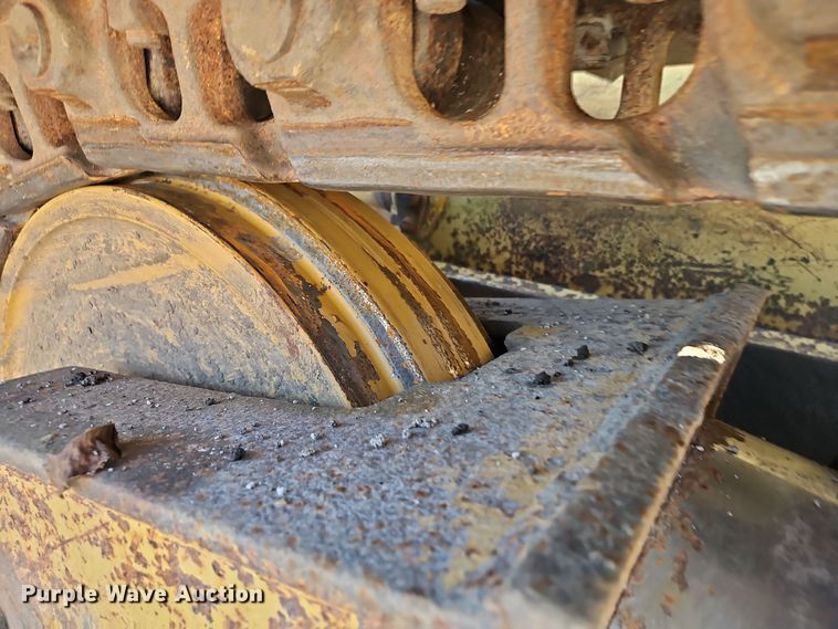 image for item EI8558 1996 Caterpillar D5H LGP dozer