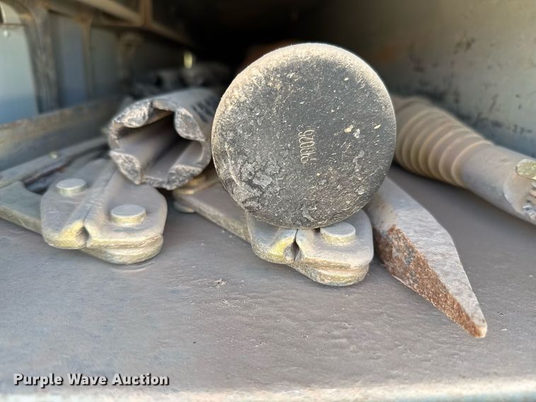 image for item EJ3197 2007 International 4300 digger derrick truck