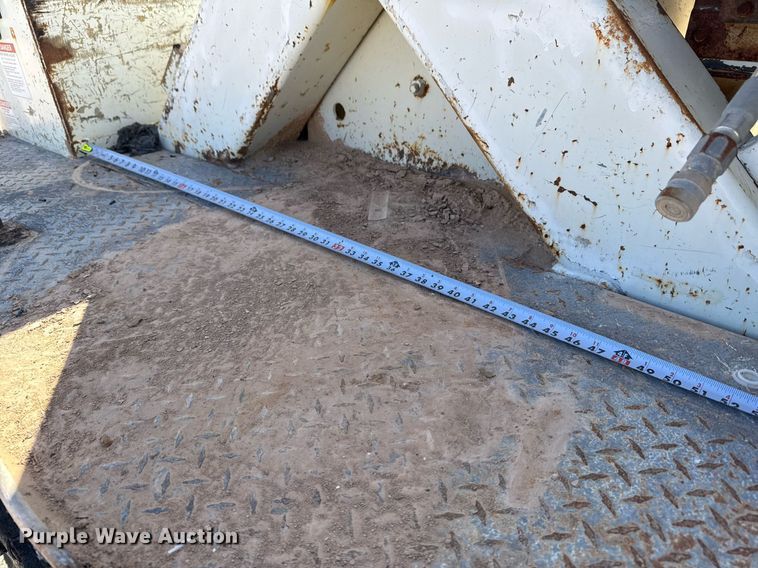 image for item EJ3197 2007 International 4300 digger derrick truck