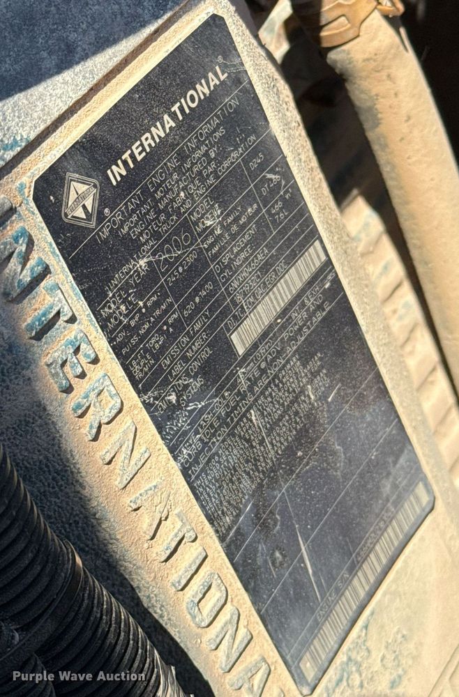 image for item EJ3197 2007 International 4300 digger derrick truck