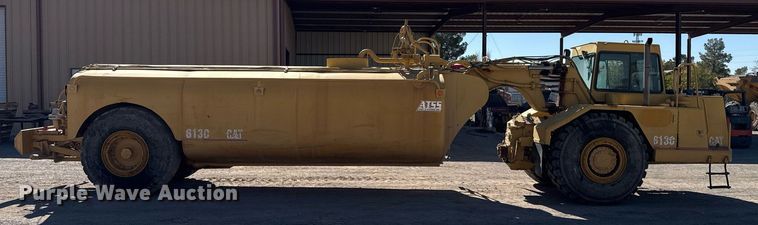 image for item EJ3202 1995 Caterpillar 613C Series II water wagon