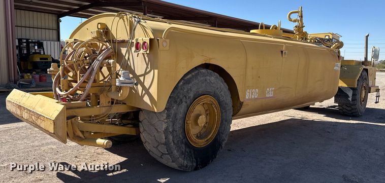 image for item EJ3202 1995 Caterpillar 613C Series II water wagon
