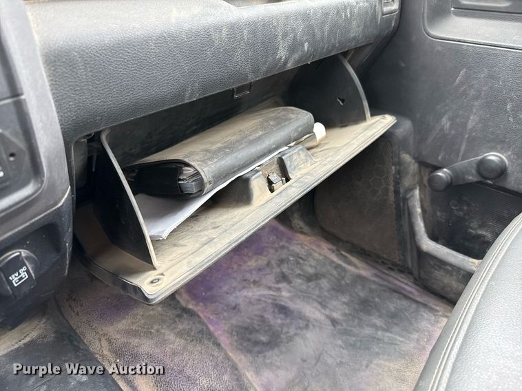 image for item EJ3206 2017 Dodge  Ram 5500HD bucket truck