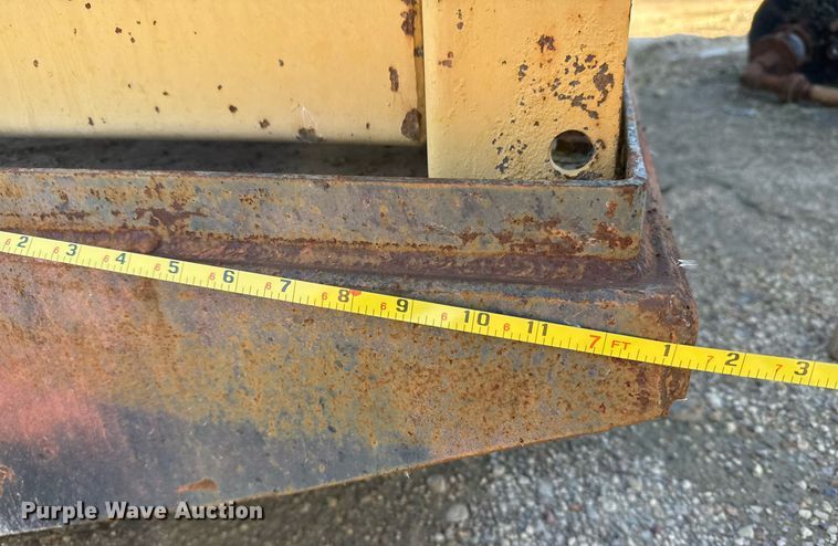 image for item EJ3207 Caterpillar generator