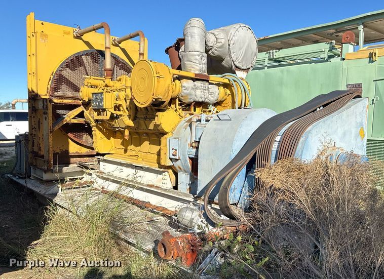 image for item EJ3209 2005 Caterpillar 3512  industrial engine