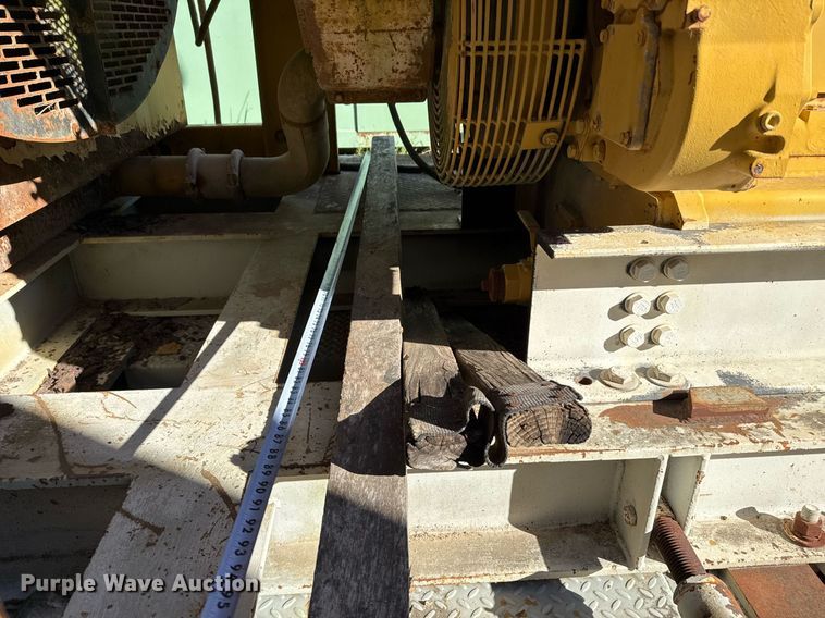 image for item EJ3209 2005 Caterpillar 3512  industrial engine