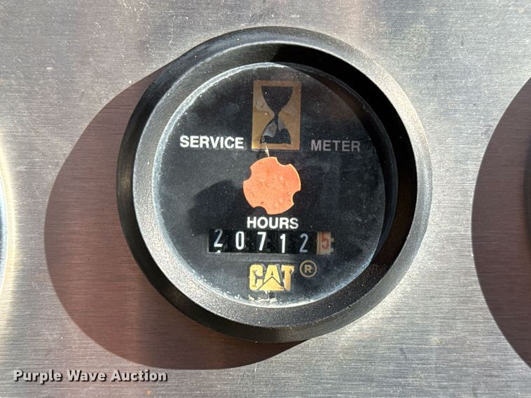 image for item EJ3209 2005 Caterpillar 3512  industrial engine