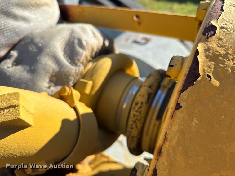 image for item EJ3209 2005 Caterpillar 3512  industrial engine