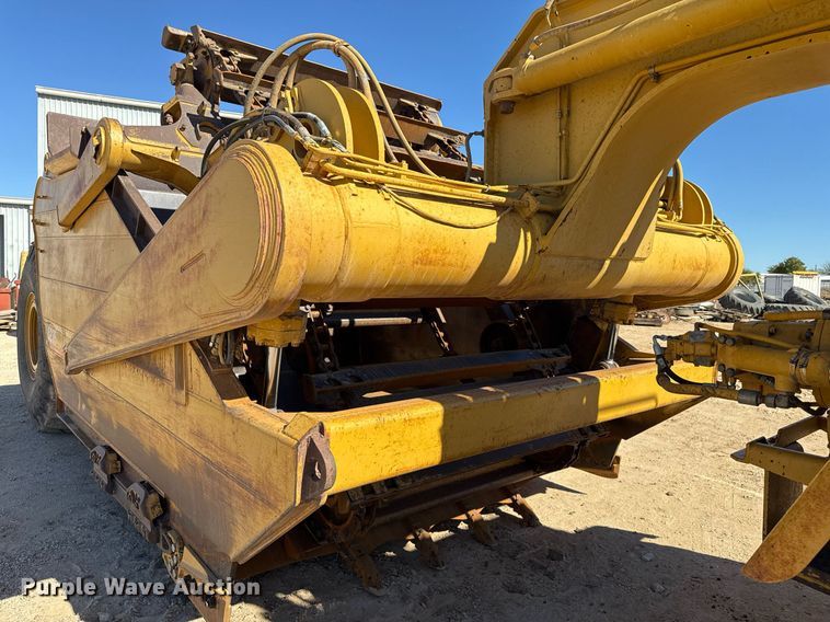 image for item EJ3218 1999 Caterpillar 623F elevating scraper