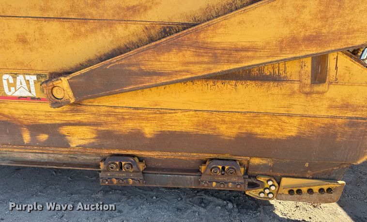 image for item EJ3218 1999 Caterpillar 623F elevating scraper