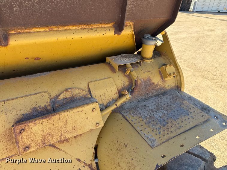 image for item EJ3218 1999 Caterpillar 623F elevating scraper