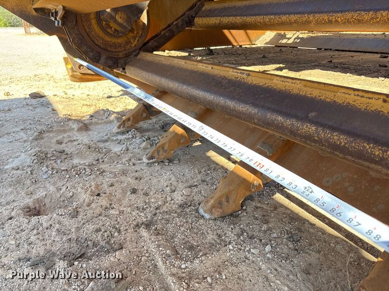 image for item EJ3218 1999 Caterpillar 623F elevating scraper