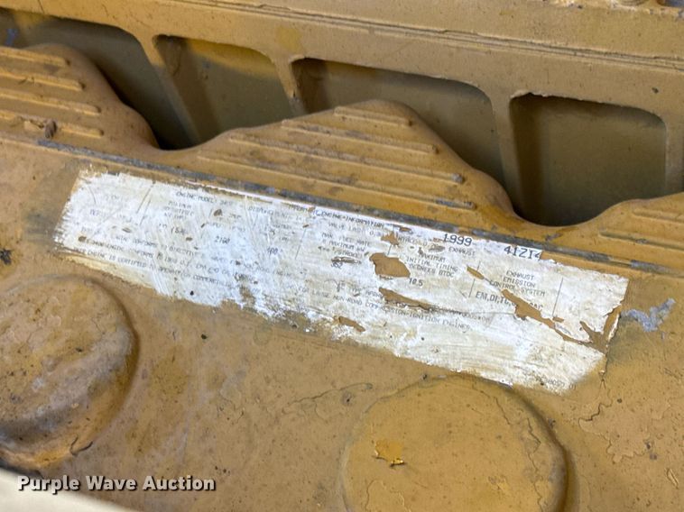 image for item EJ3218 1999 Caterpillar 623F elevating scraper